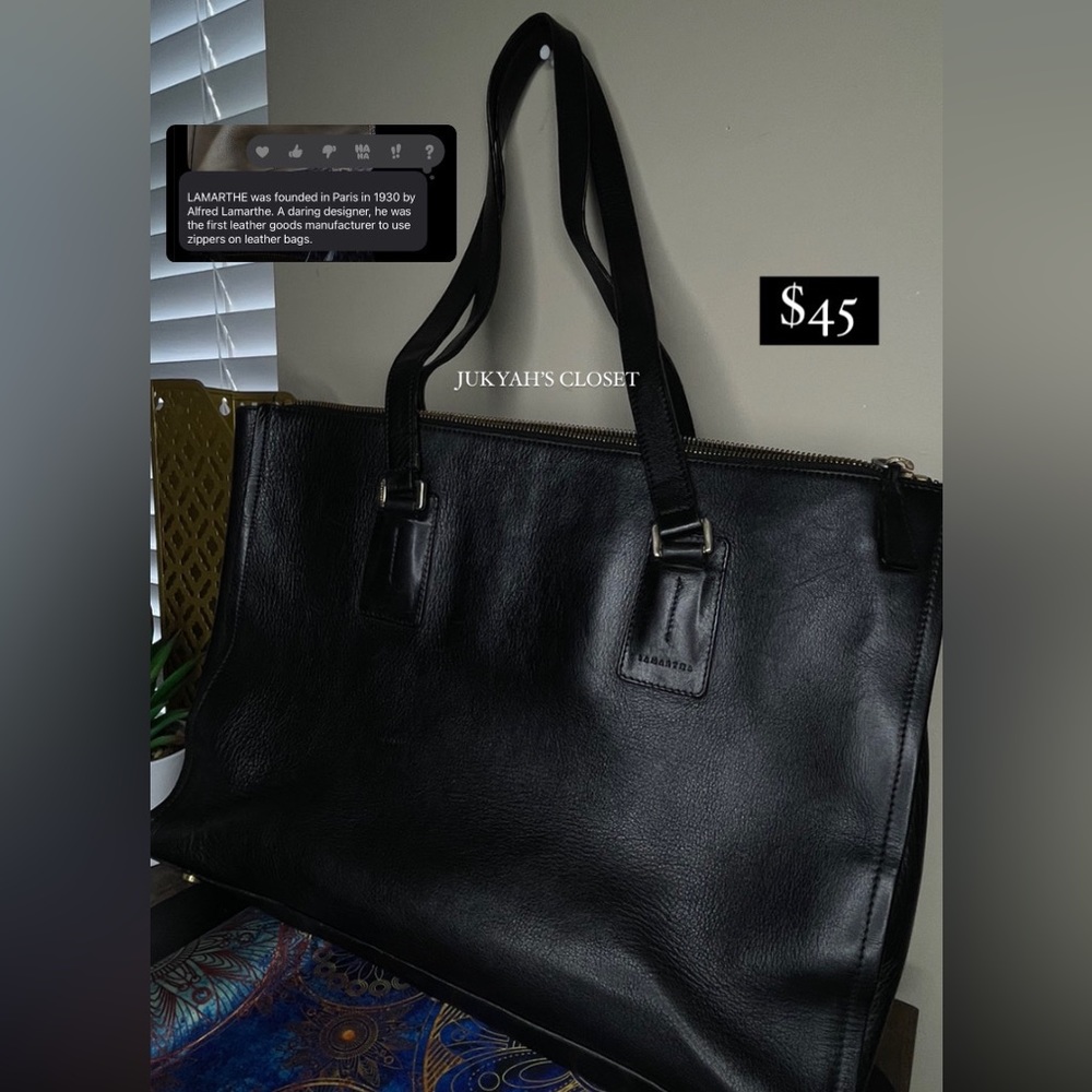 *Authentic*
Lamarthe Paris Black Leather shoulder bag 💼